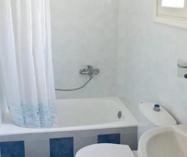 Agios Pavlos * アイージャリ